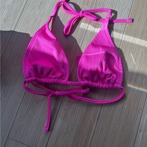 Ribbed Hot Pink Triangle Bikini Top from hollister size xs!